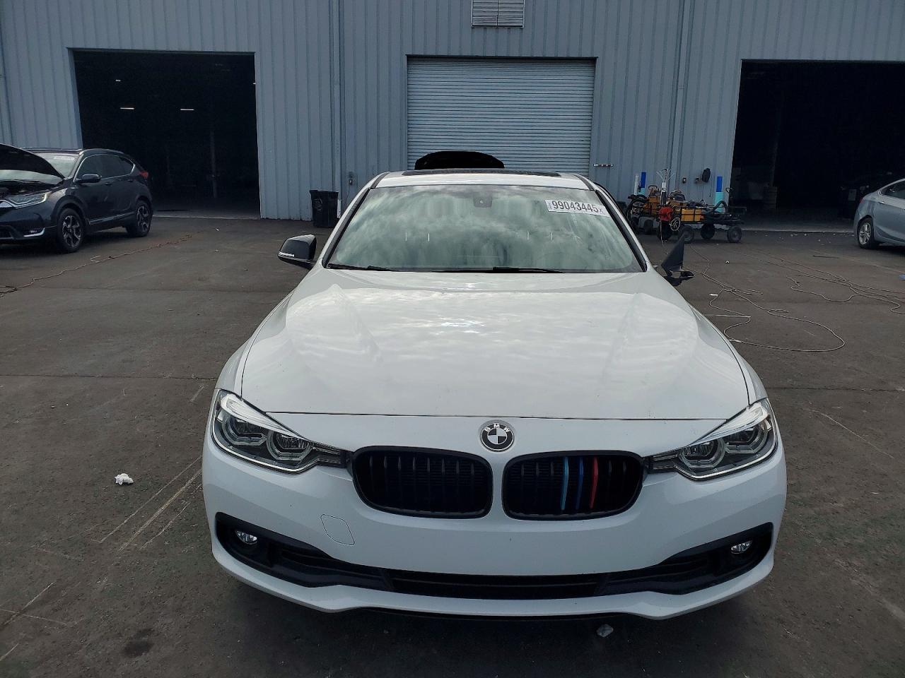 2018 BMW 320 I photo 5