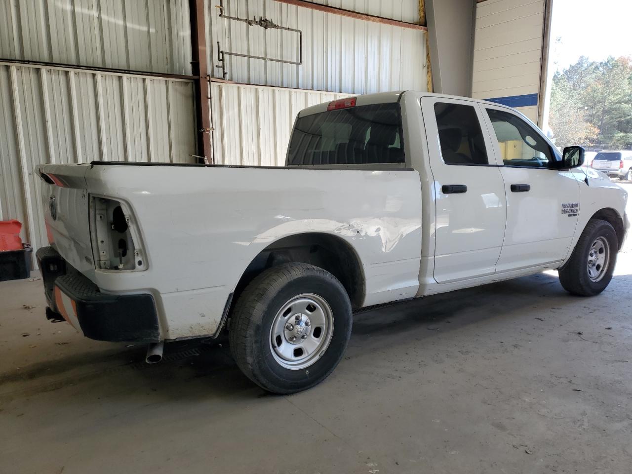 2019 RAM 1500 CLASSIC TRADESMAN photo 5