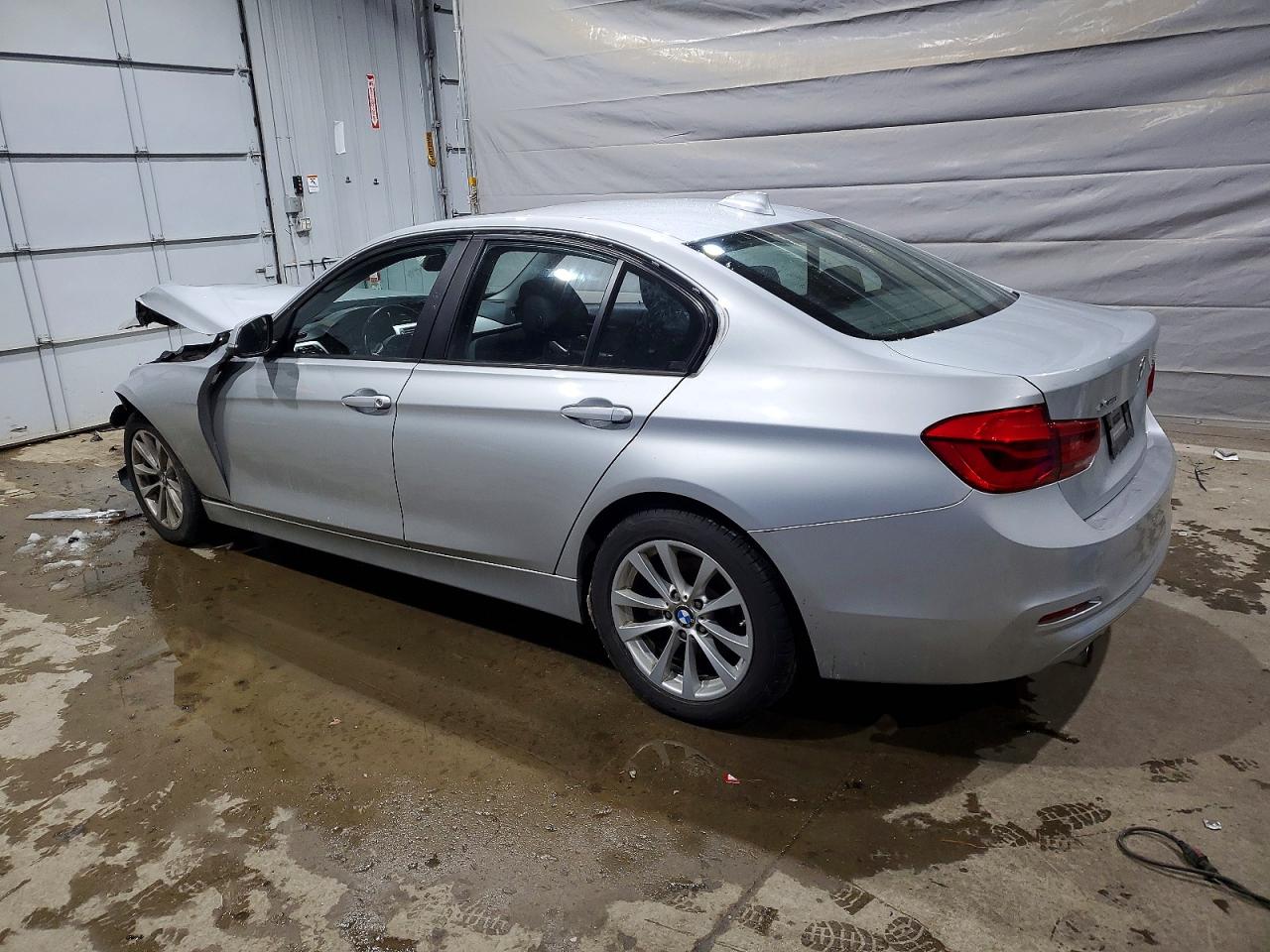 2018 BMW 320 XI photo 2