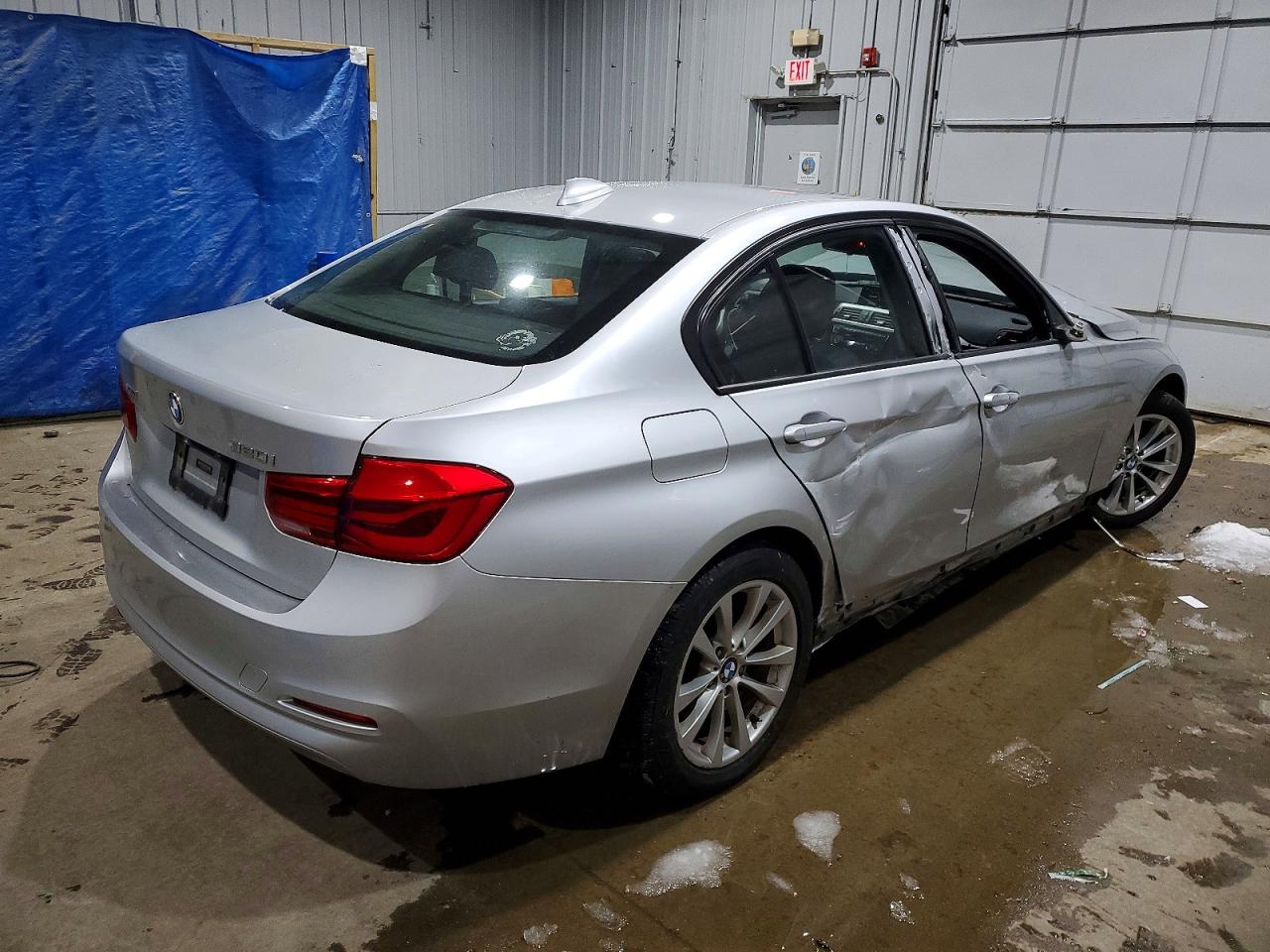2018 BMW 320 XI photo 3