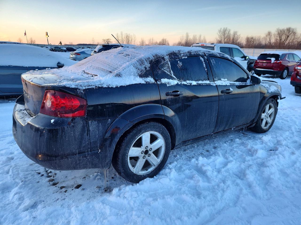 2013 DODGE AVENGER SE photo 3