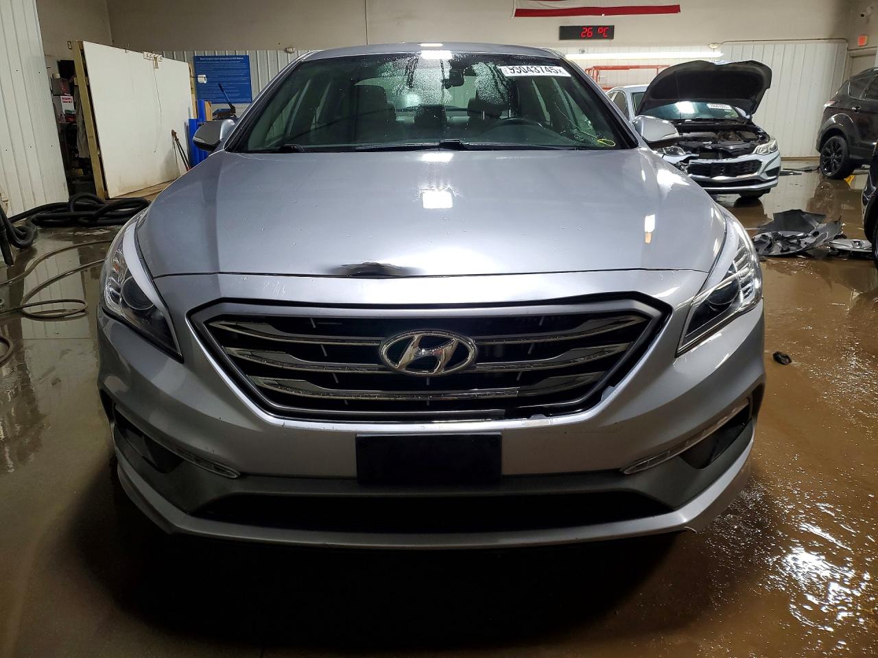 2017 HYUNDAI SONATA photo 9