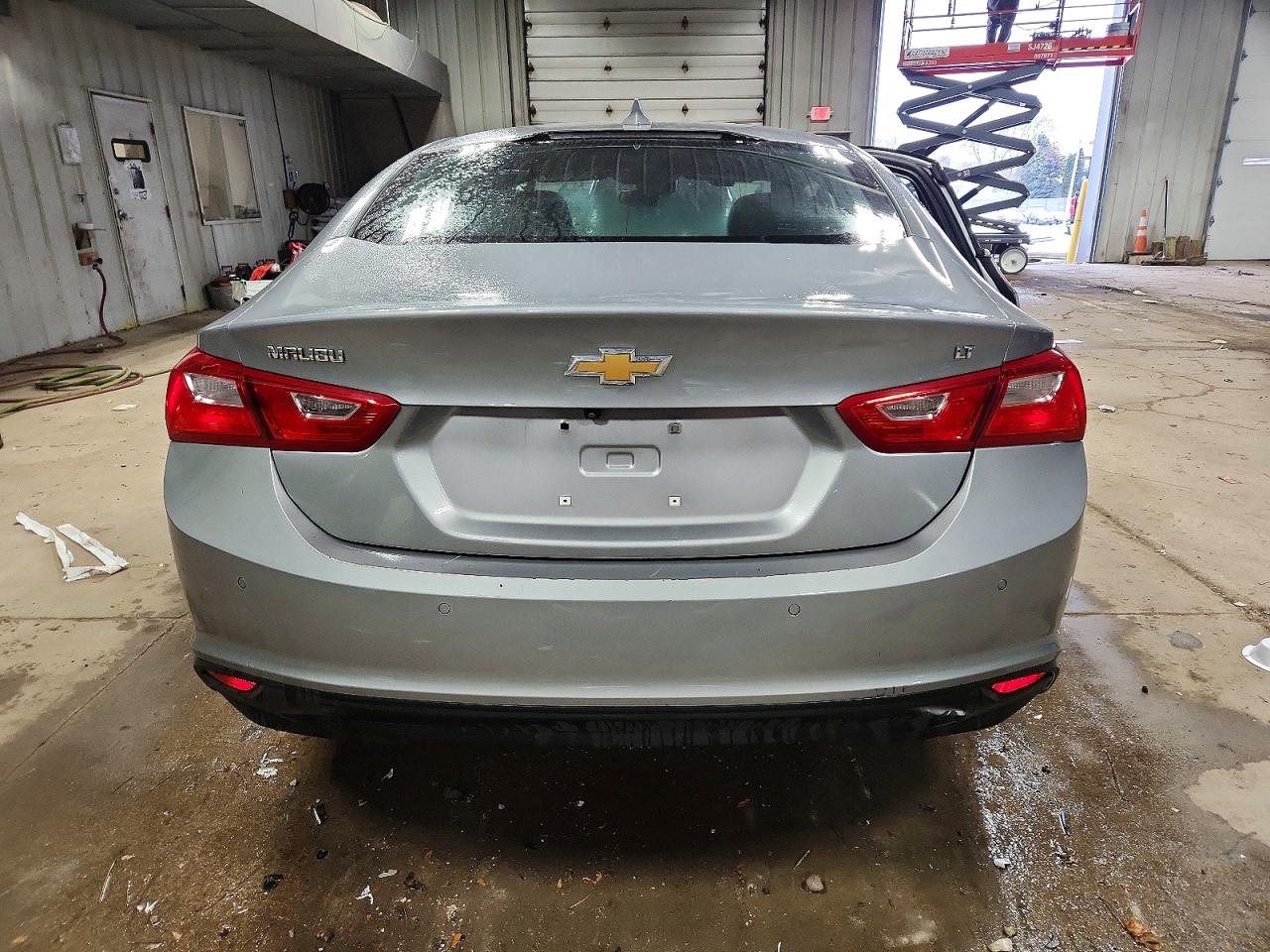 2024 CHEVROLET MALIBU LT photo 6