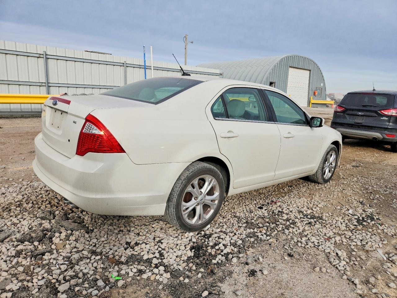 2012 FORD FUSION SE photo 3