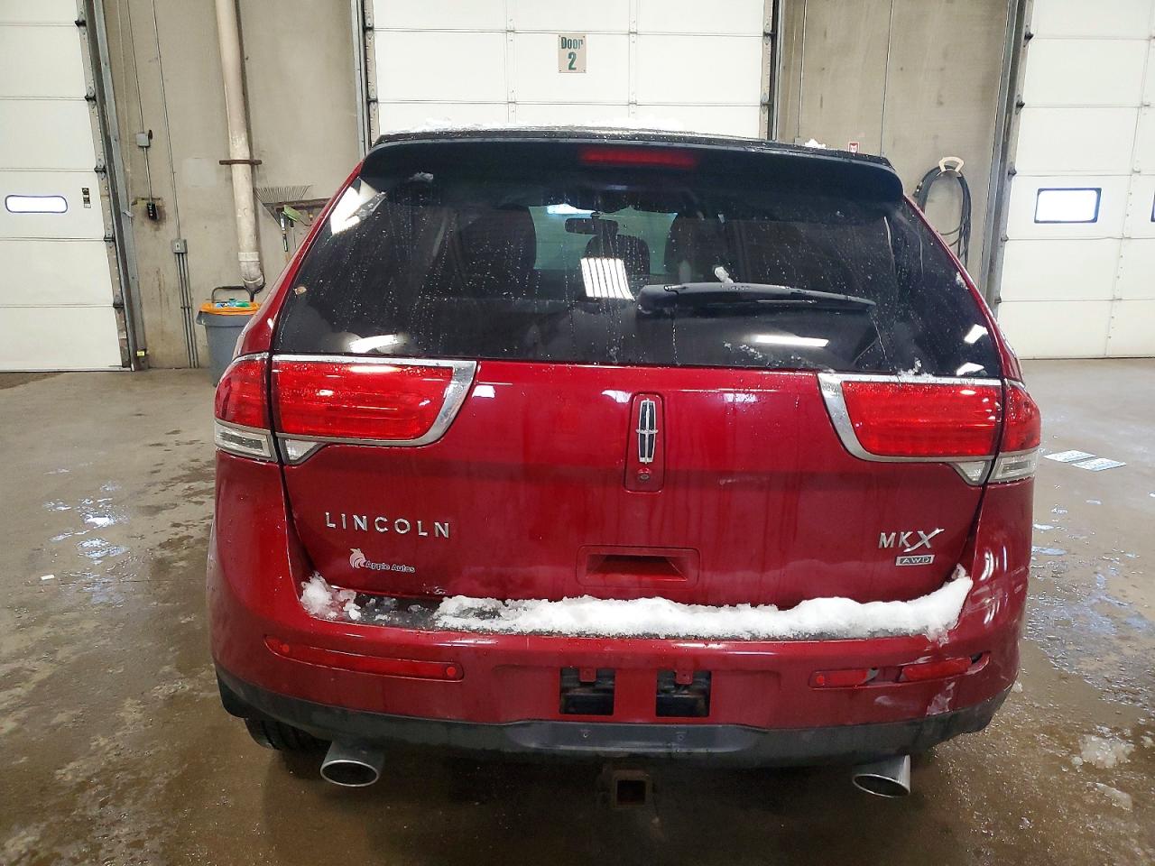 2013 LINCOLN TOWNHOUSE MKX photo 6