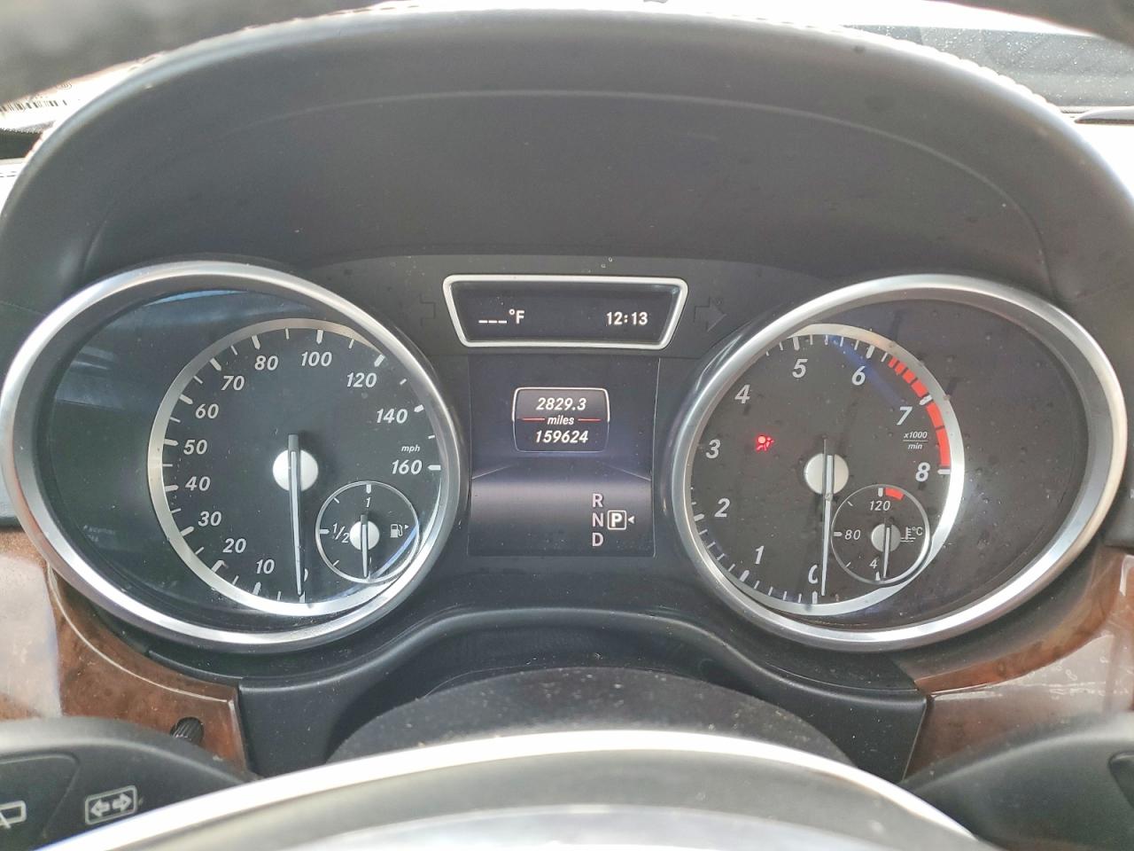 2015 MERCEDES-BENZ GL 550 4MATIC photo 9