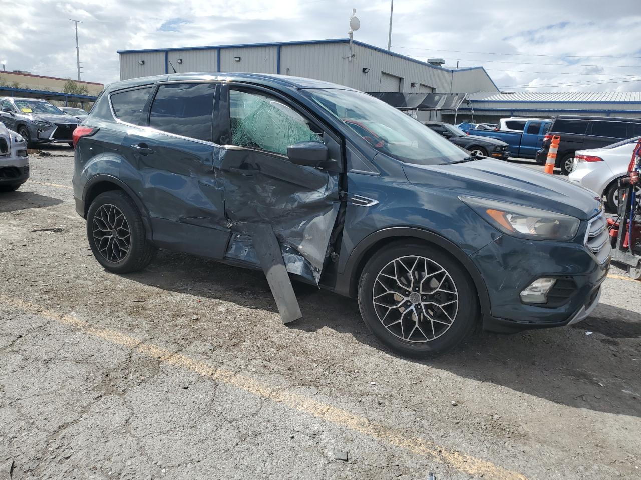 2019 FORD ESCAPE SE photo 7