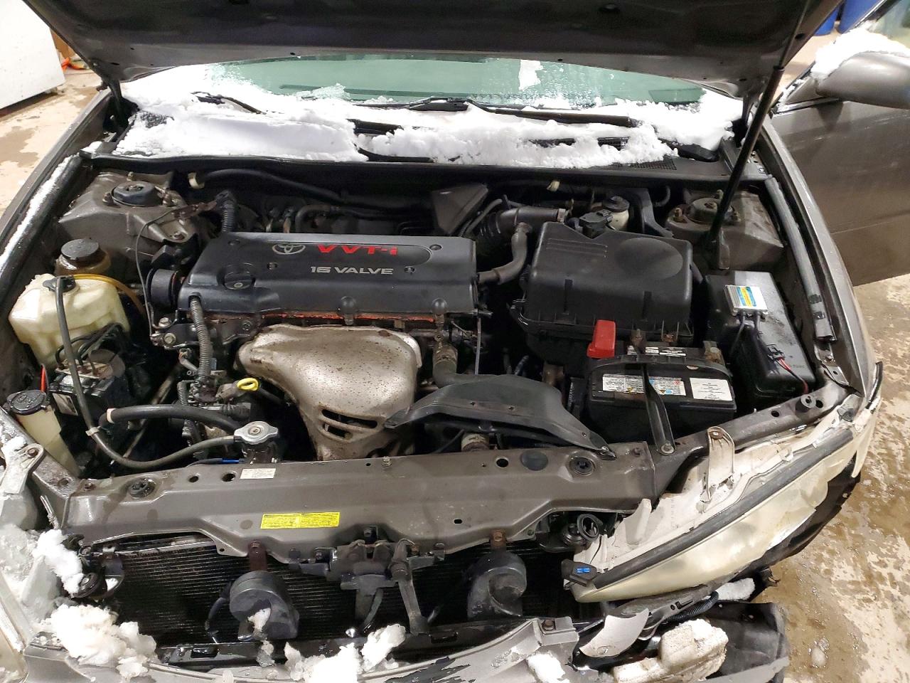 2005 TOYOTA CAMRY LE photo 11