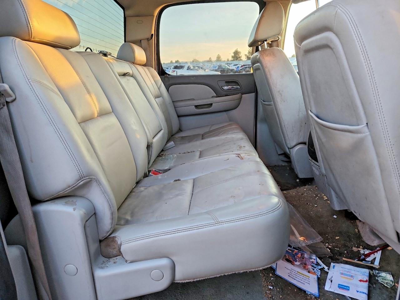 2009 CHEVROLET SILVERADO K1500 photo 10