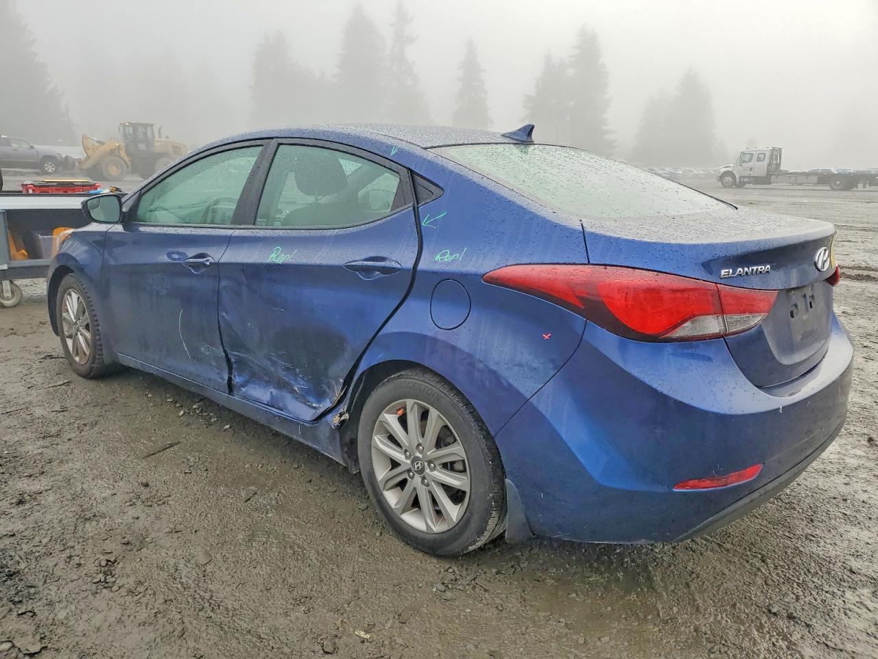 2016 HYUNDAI ELANTRA SE photo 3
