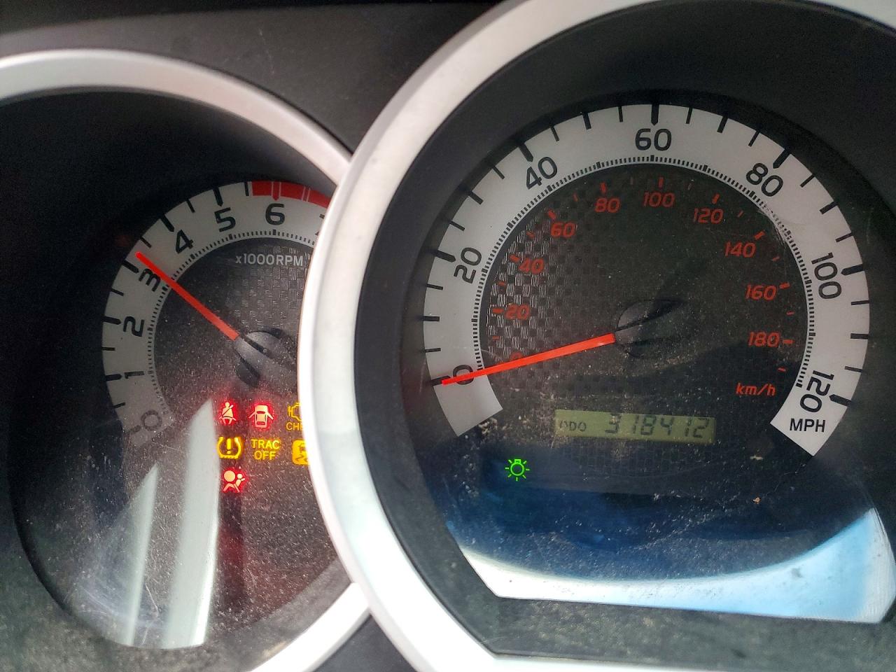 2013 TOYOTA TACOMA BASE photo 17