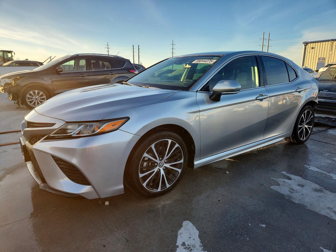2019 TOYOTA CAMRY