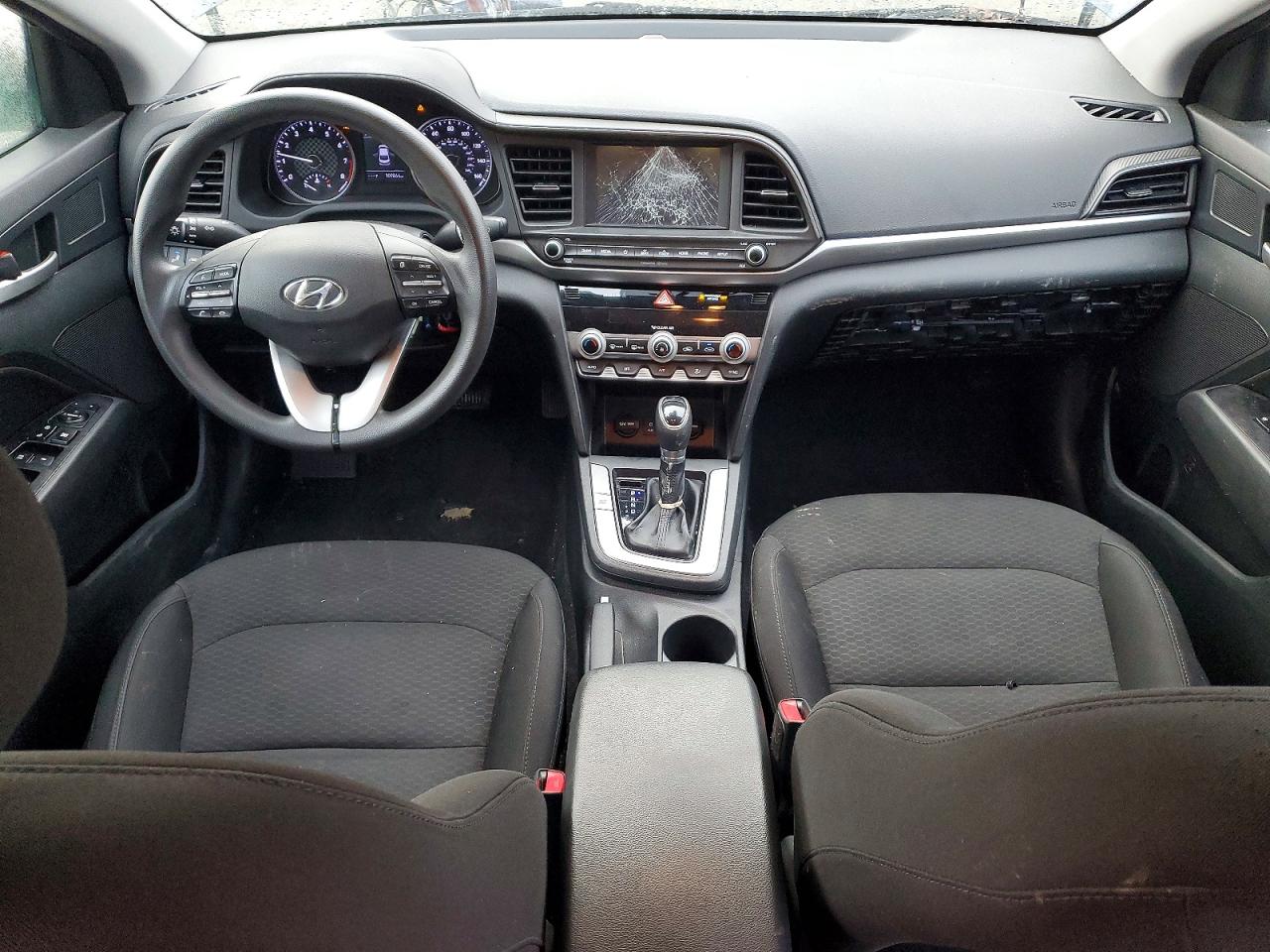 2020 HYUNDAI ELANTRA SEL photo 8