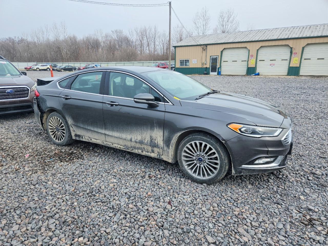 2017 FORD FUSION SE photo 4