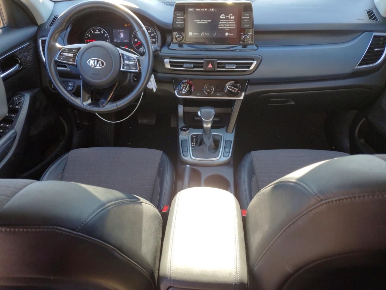 2021 KIA SELTOS S photo 15