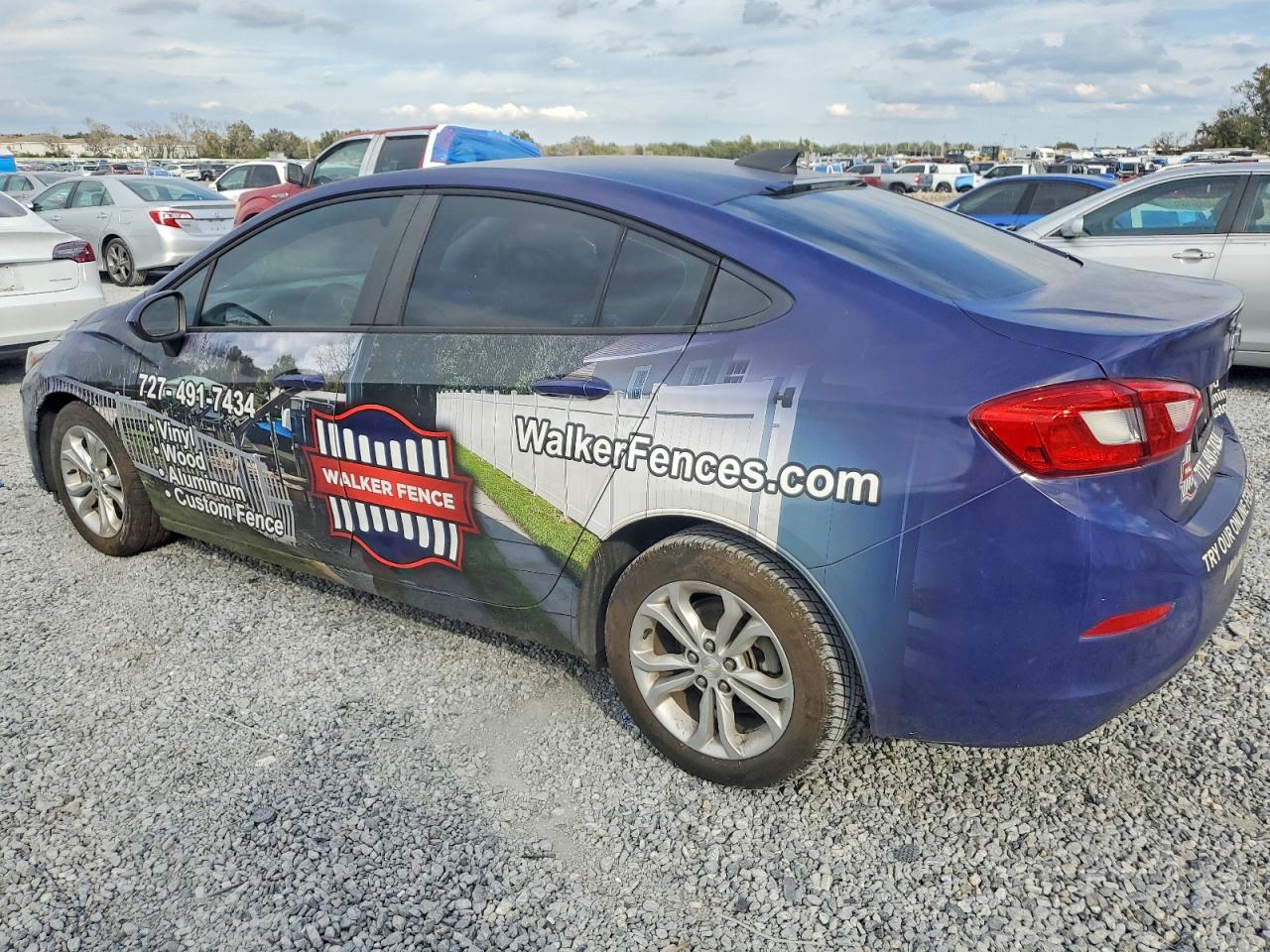 2019 CHEVROLET CRUZE LS photo 2