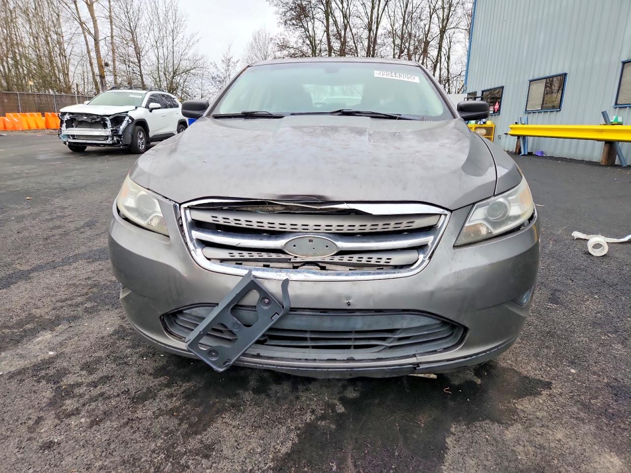 2012 FORD TAURUS SE photo 5