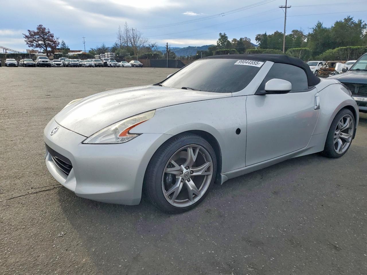 2010 NISSAN 370Z