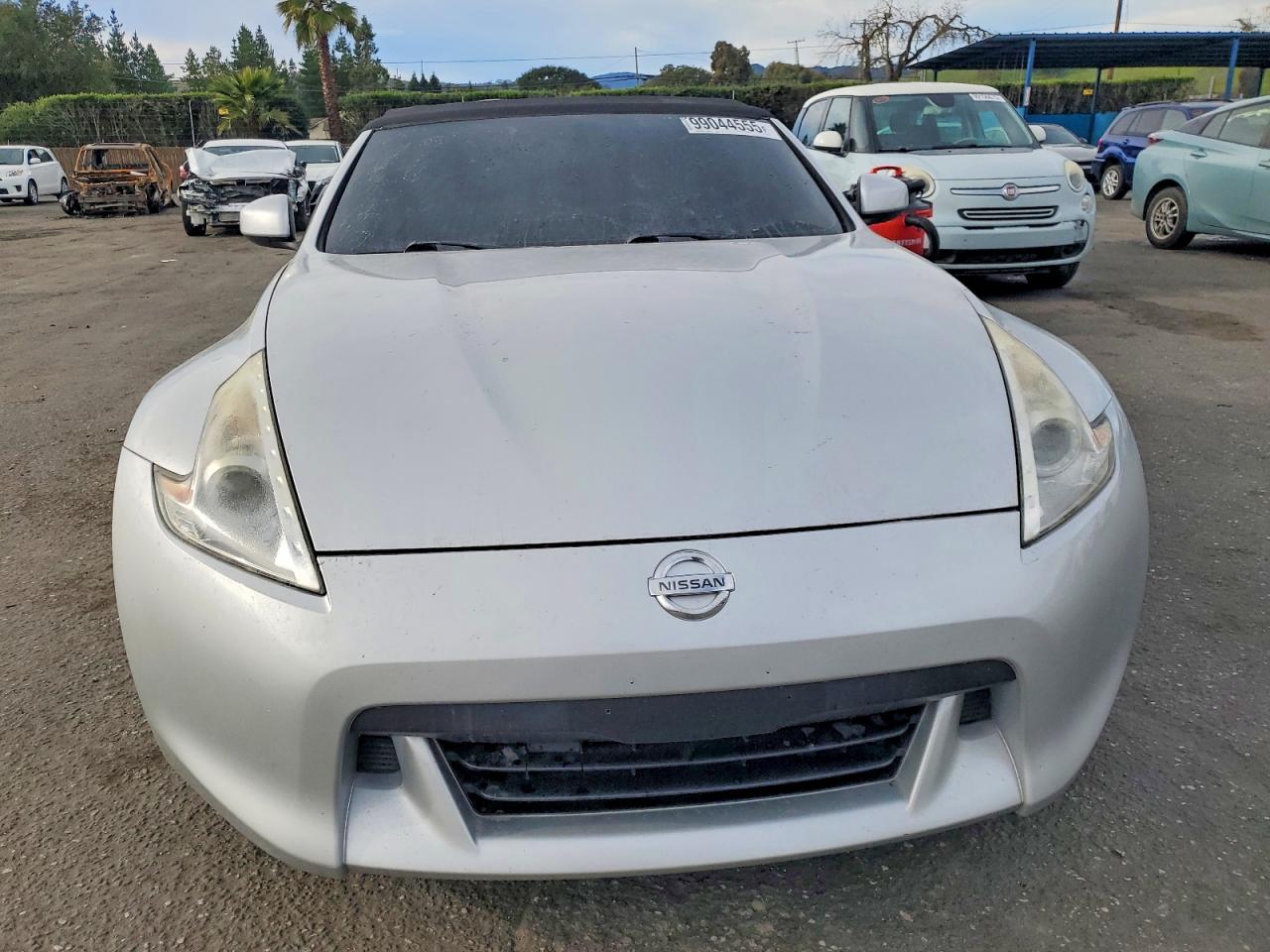2010 NISSAN 370Z photo 5