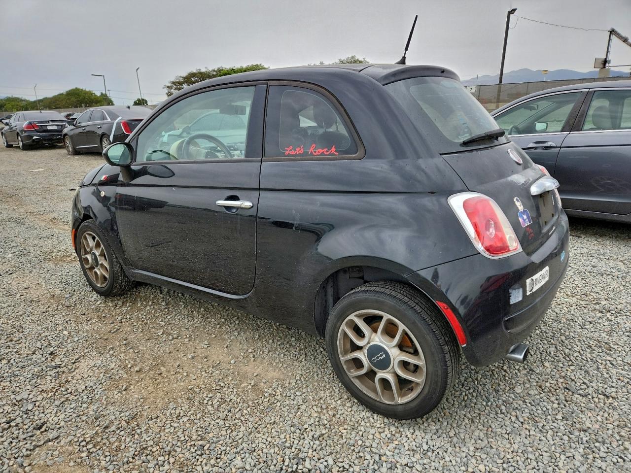 2012 FIAT 500 POP photo 2