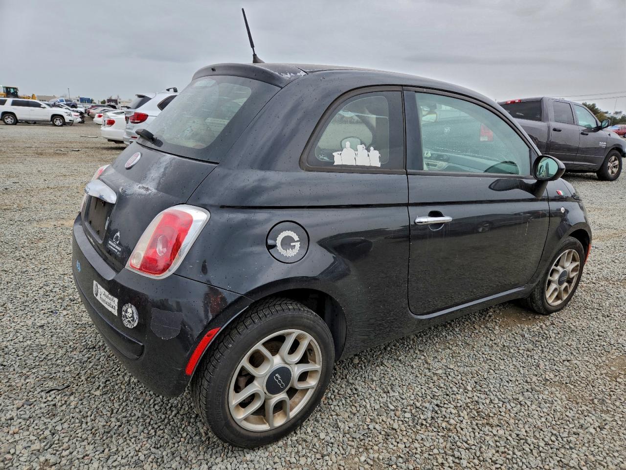 2012 FIAT 500 POP photo 3