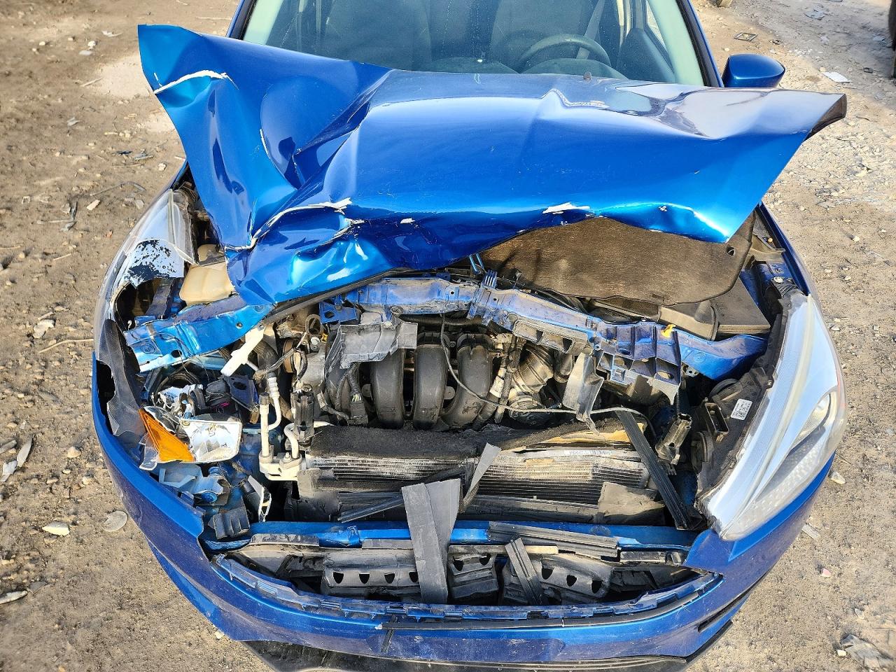 2018 FORD FOCUS SE photo 11