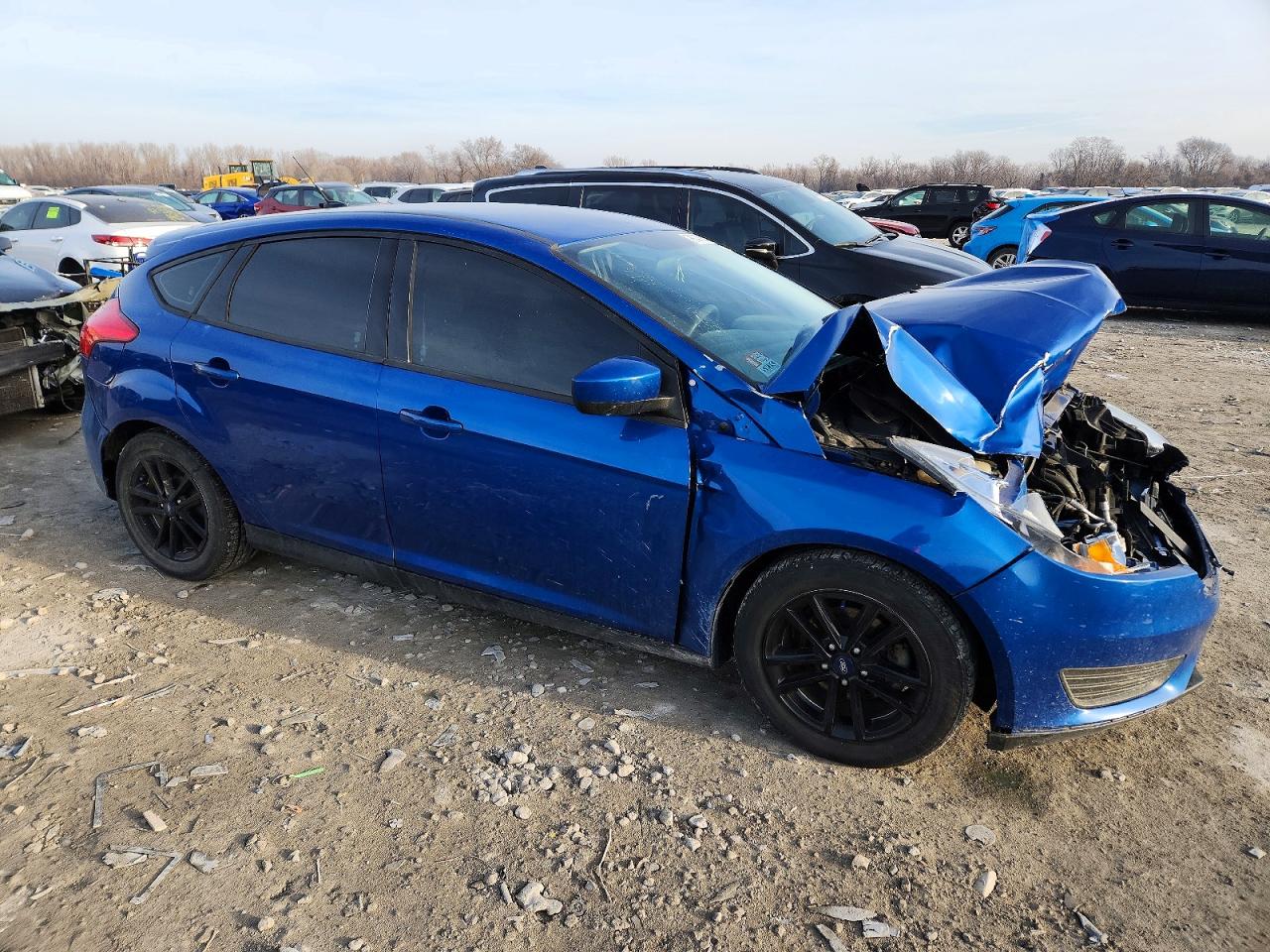 2018 FORD FOCUS SE photo 4