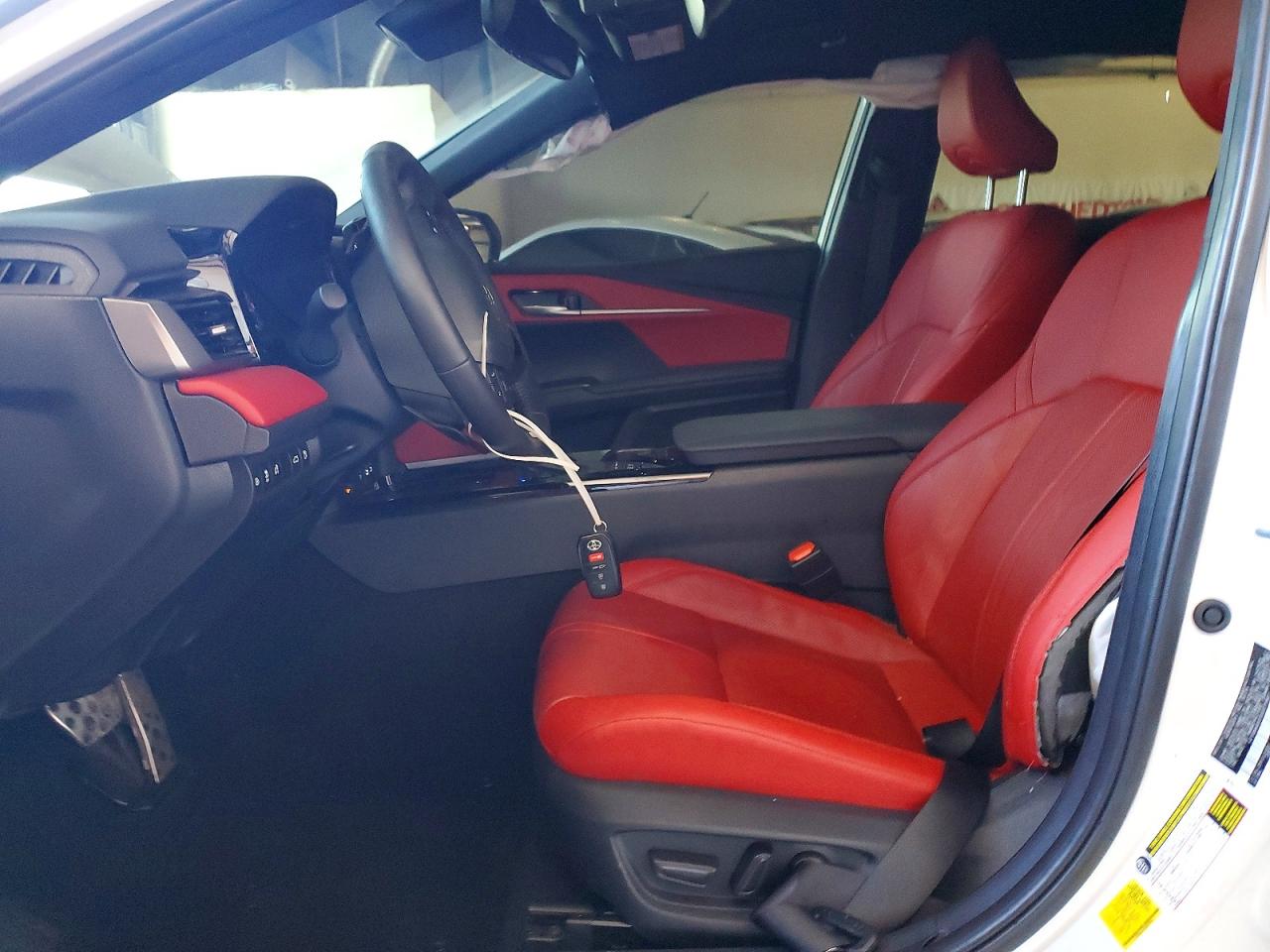 2025 TOYOTA CAMRY XSE photo 13