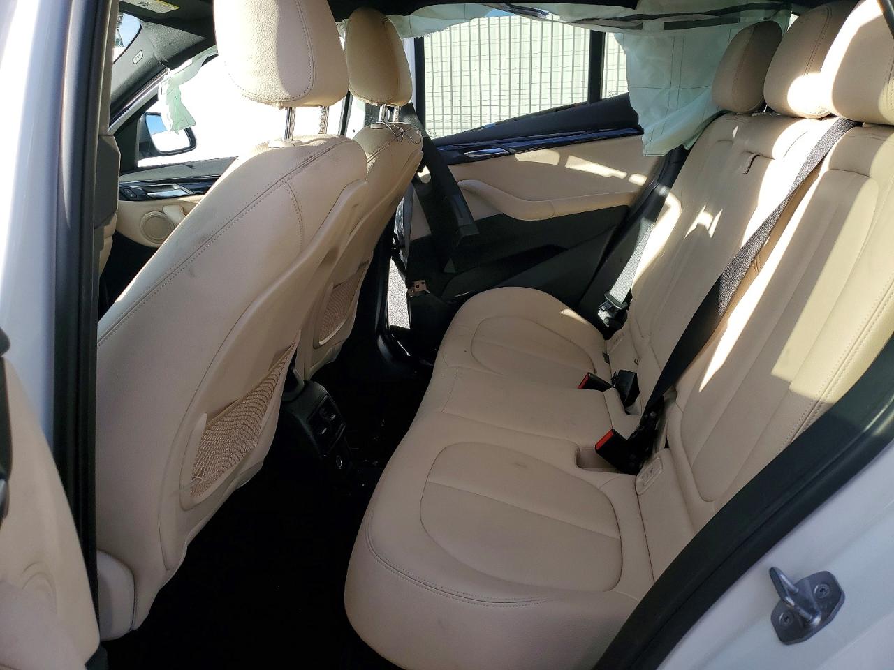 2016 BMW X1 XDRIVE28I photo 21