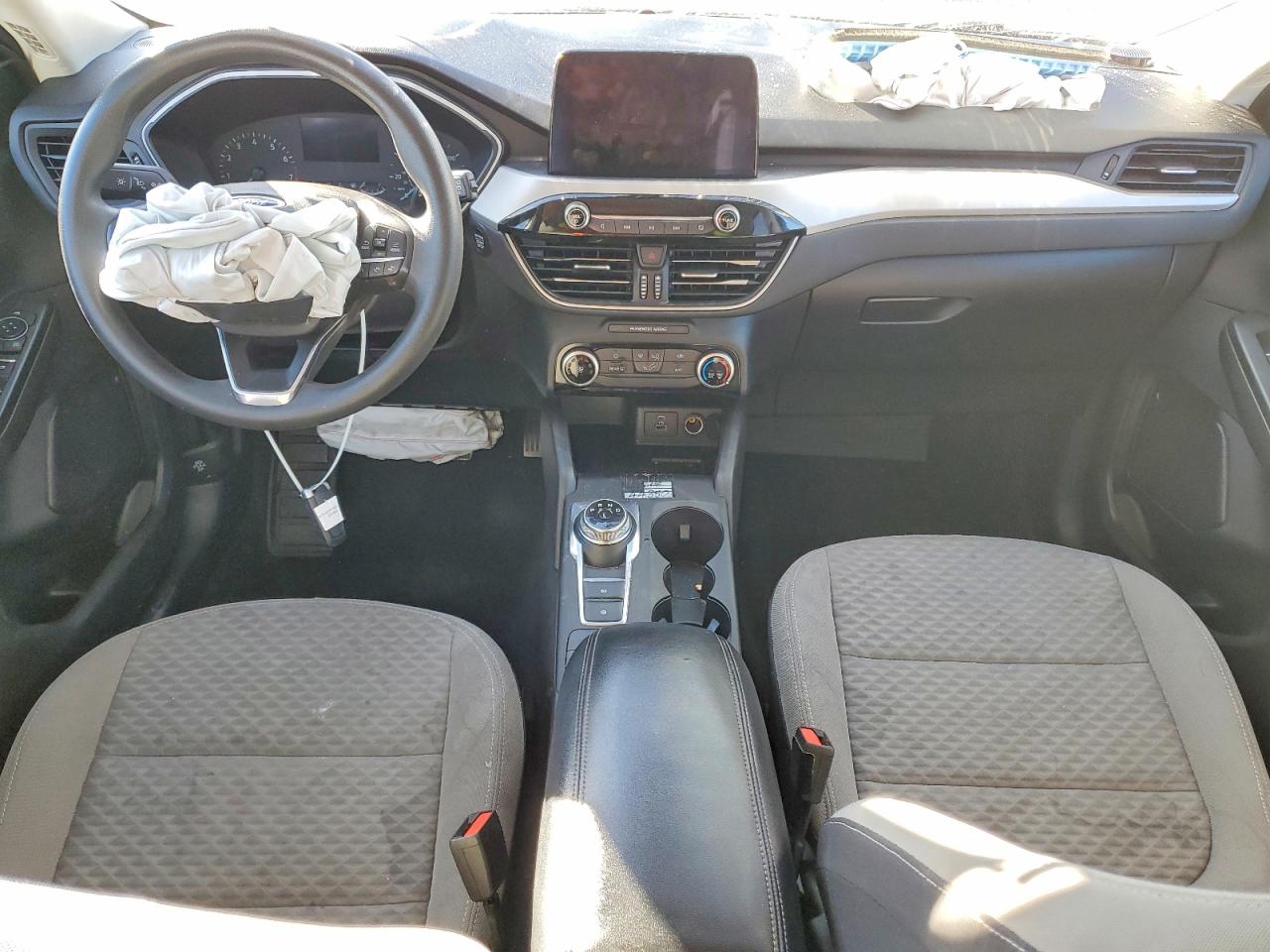 2022 FORD ESCAPE SE photo 8