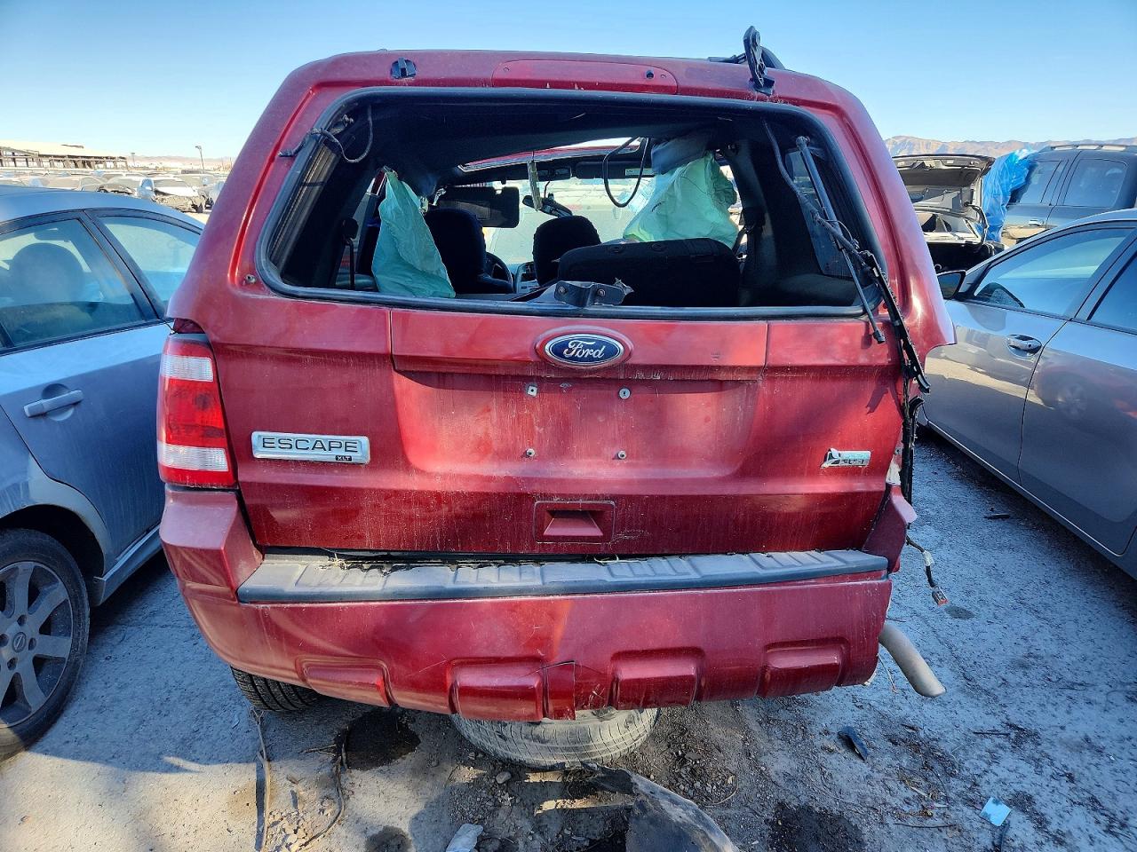 2012 FORD ESCAPE XLT photo 6