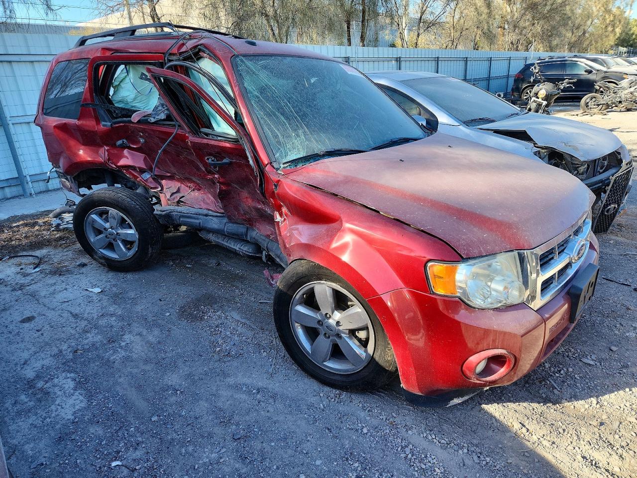 2012 FORD ESCAPE XLT photo 4