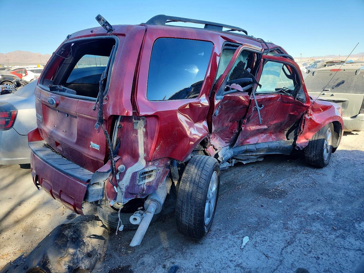 2012 FORD ESCAPE XLT photo 3