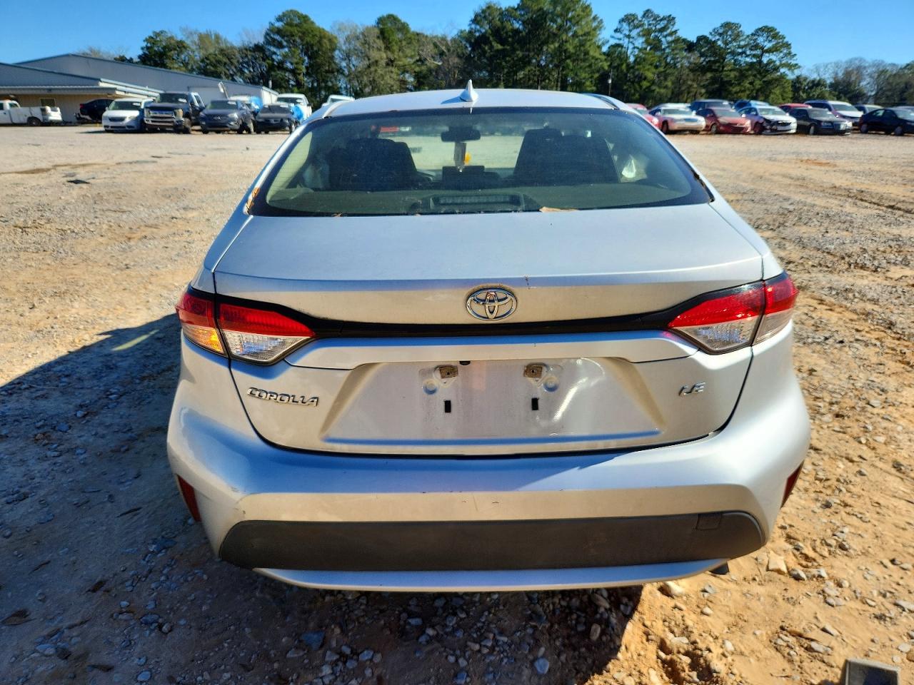 2020 TOYOTA COROLLA LE photo 6