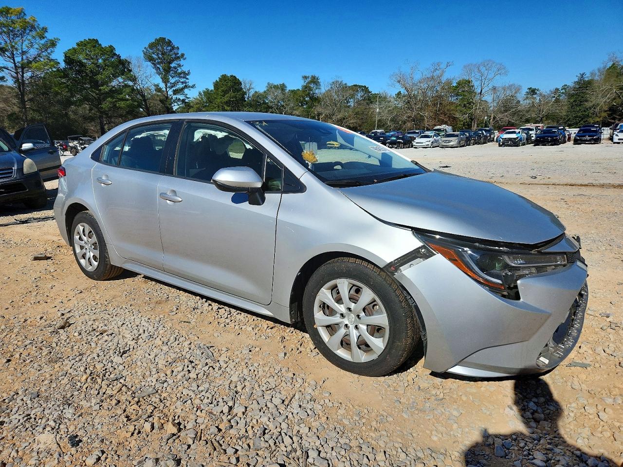 2020 TOYOTA COROLLA LE photo 4