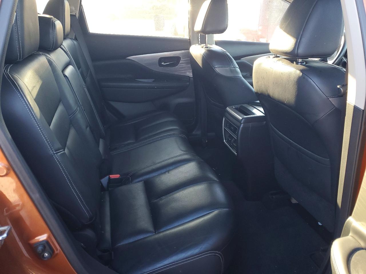 2015 NISSAN MURANO S photo 11