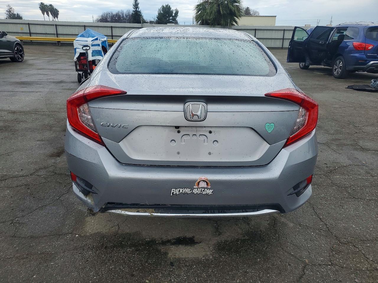 2020 HONDA CIVIC LX photo 11