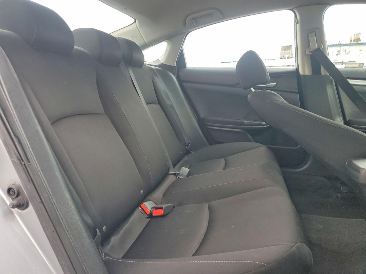 2020 HONDA CIVIC LX photo 19
