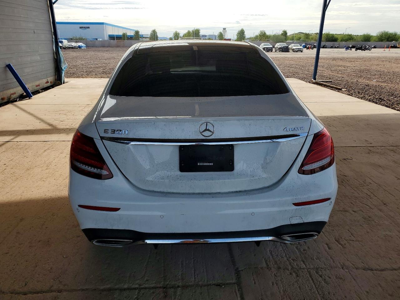 2017 MERCEDES-BENZ E 300 4MATIC photo 6