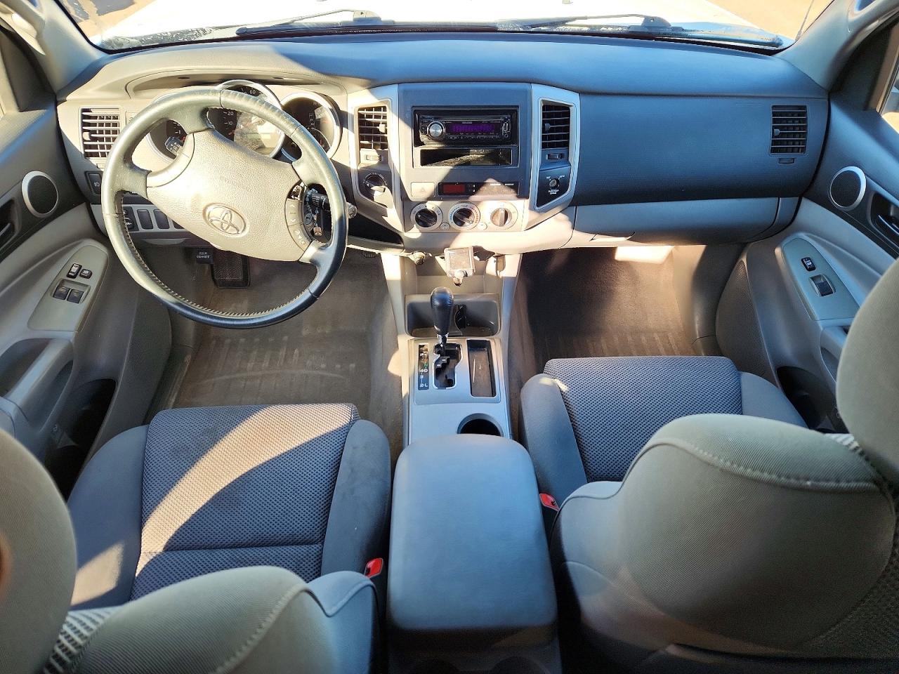 2006 TOYOTA TACOMA ACCESS CAB photo 8