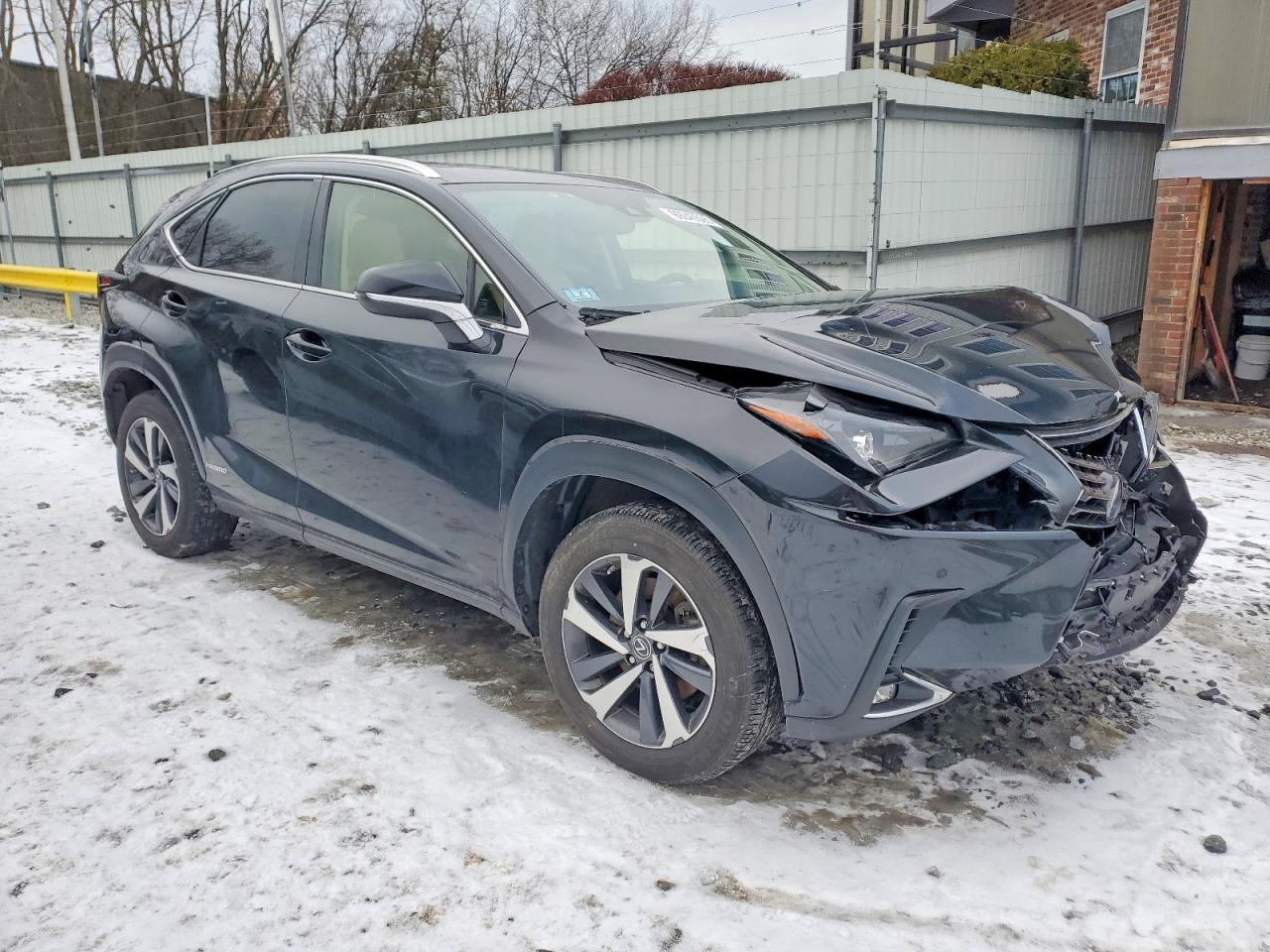 2020 LEXUS NX photo 4