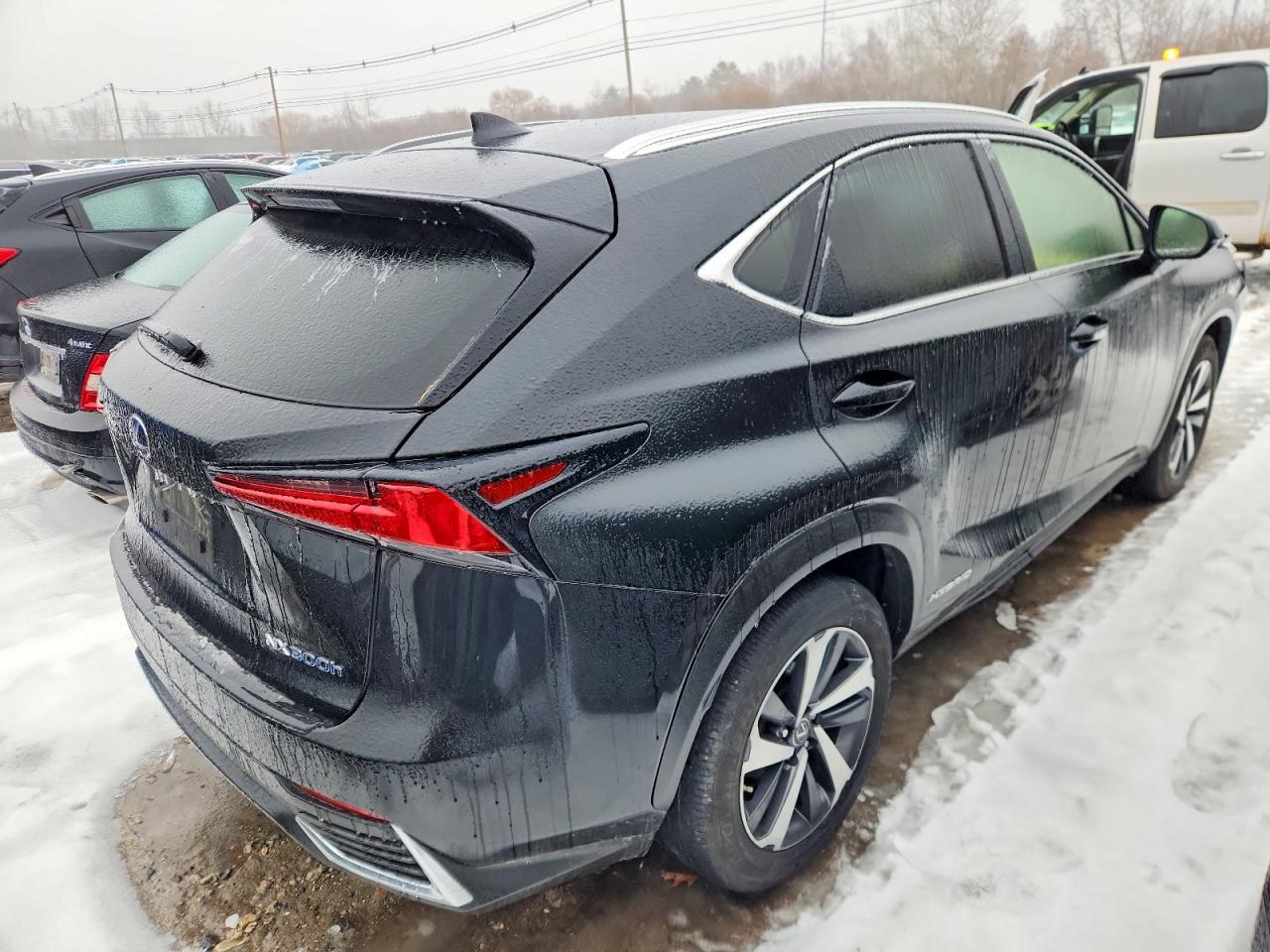 2020 LEXUS NX photo 3