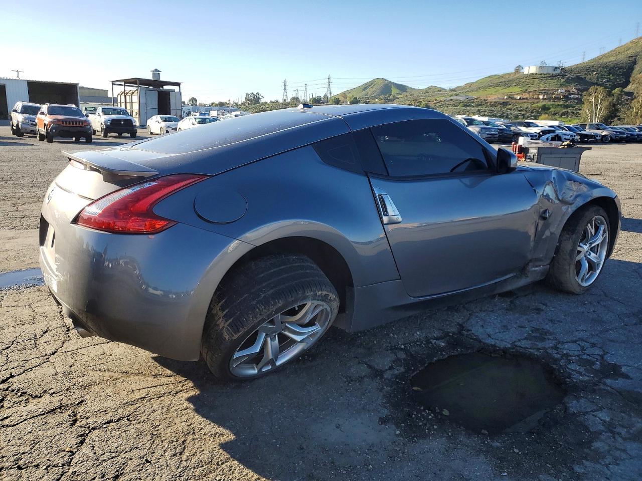 2012 NISSAN 370Z BASE photo 3