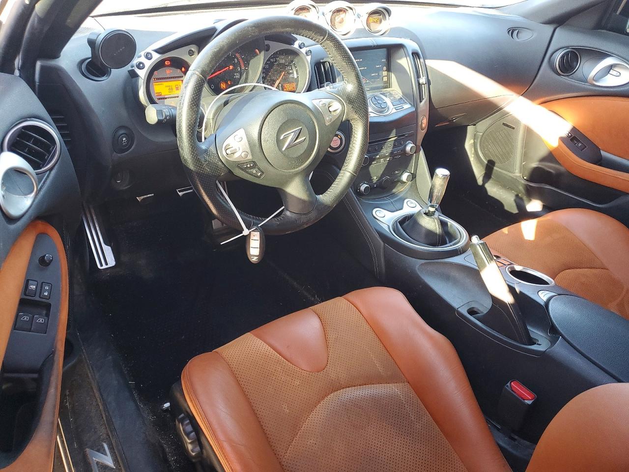 2012 NISSAN 370Z BASE photo 8