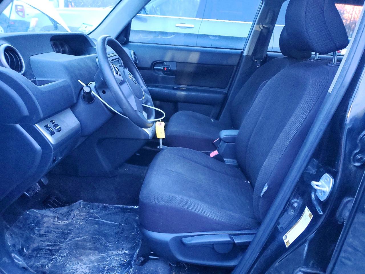 2009 TOYOTA SCION XB photo 7