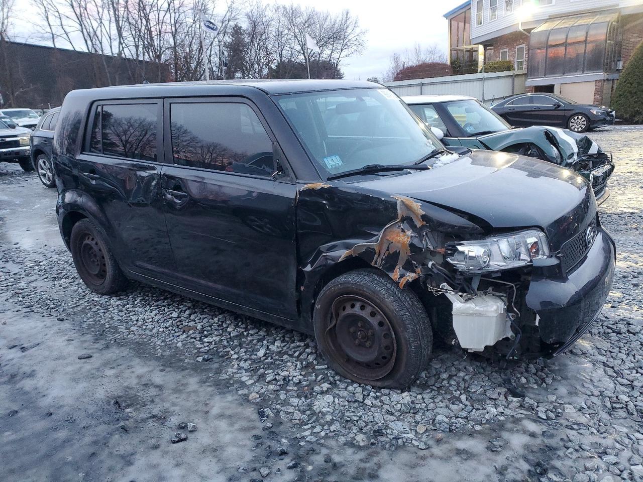 2009 TOYOTA SCION XB photo 4