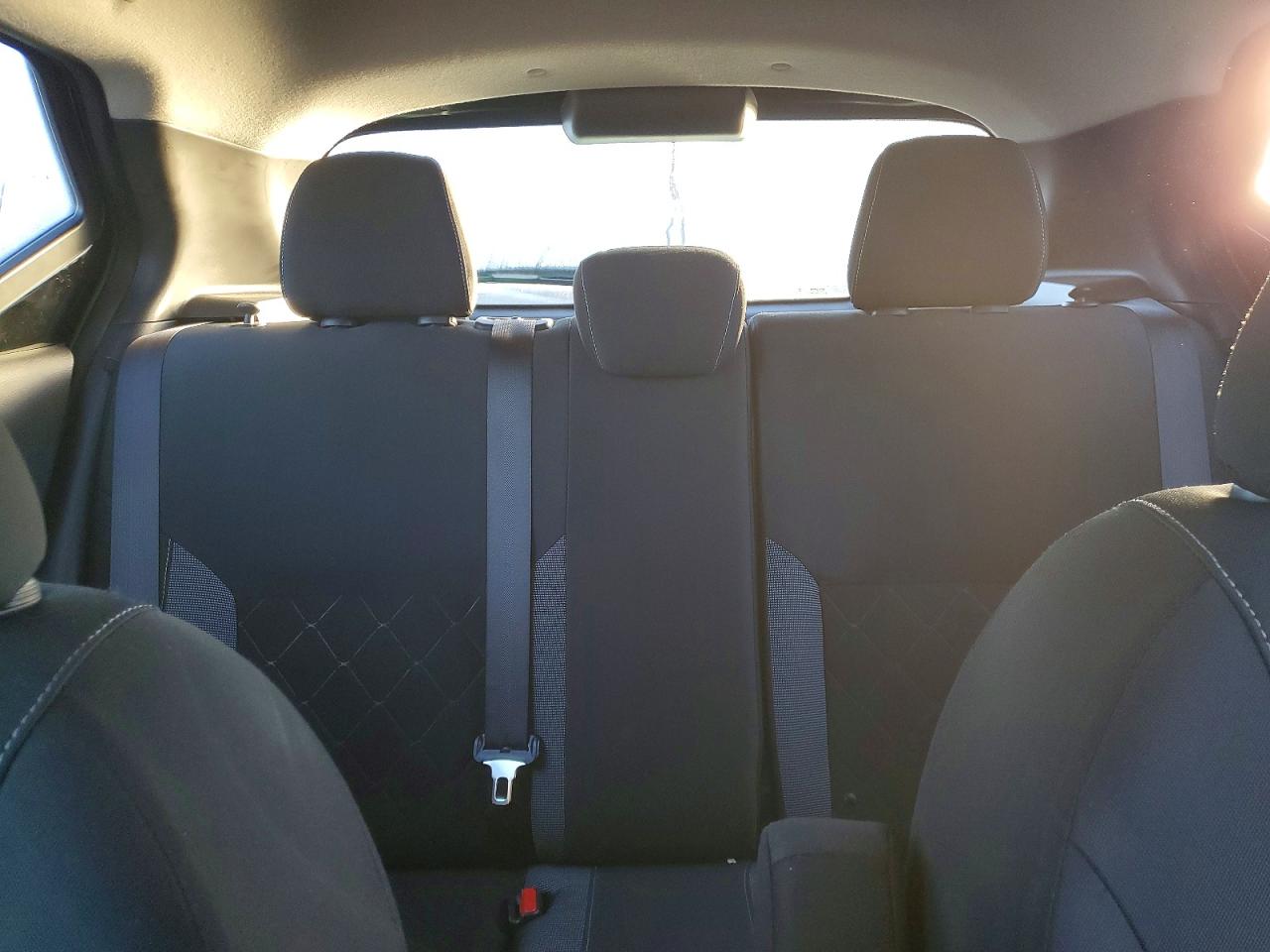 2019 NISSAN KICKS S photo 10