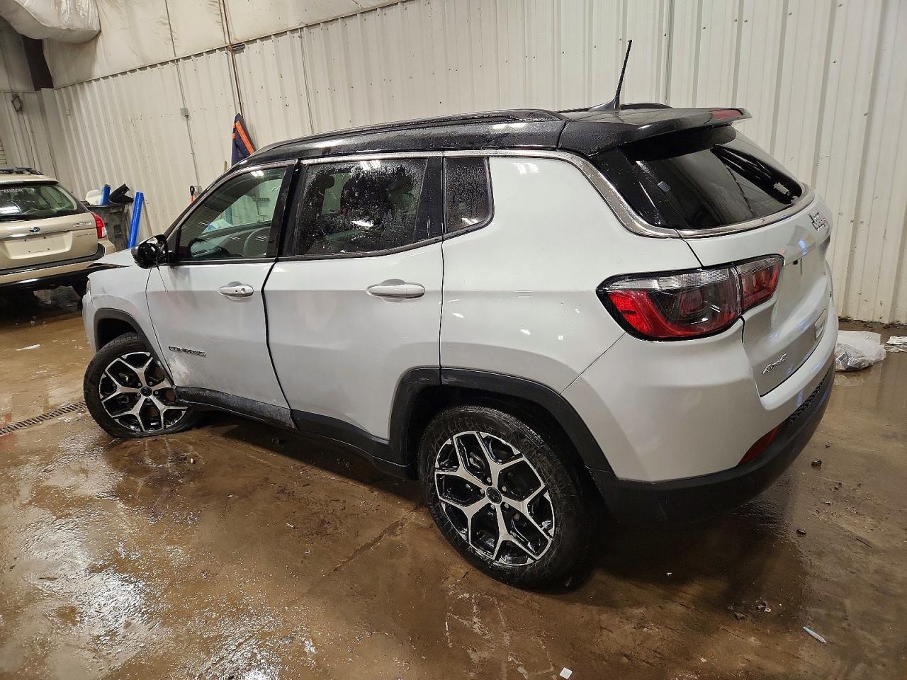 2025 JEEP COMPASS LIMITED photo 2
