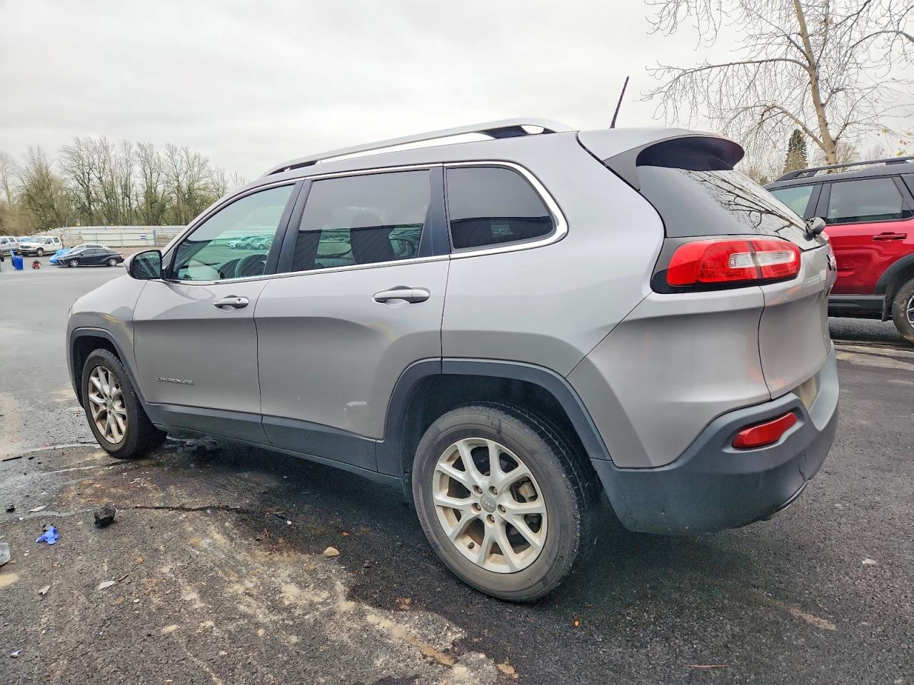 2018 JEEP CHEROKEE LATITUDE photo 2