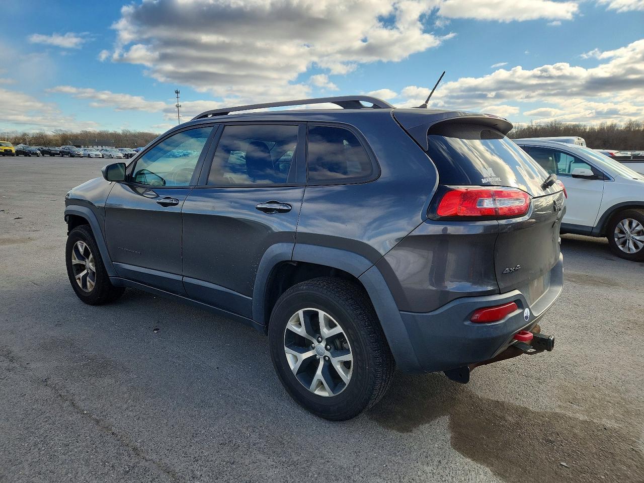 2015 JEEP CHEROKEE TRAILHAWK photo 3